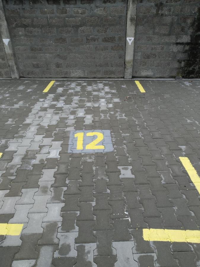 Giallo Apartment - Free Private Parking Újvidék Kültér fotó